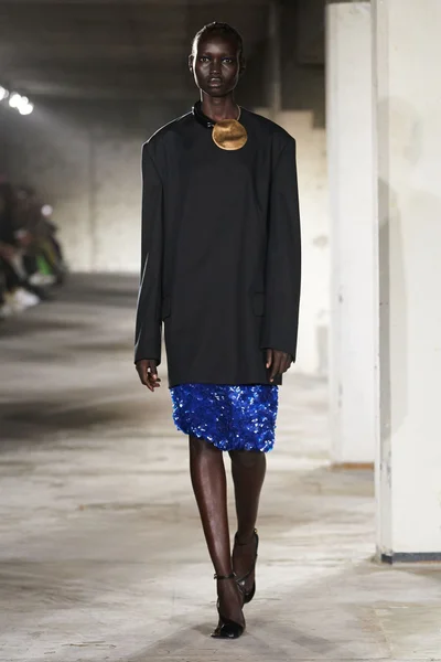 Look 20